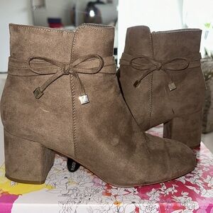 Tan Kelly & Katie Suede Boots